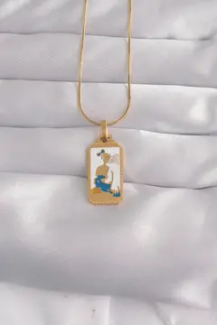 316L Çelik Gold Renk Beyaz Mineli Kız Figür Tarot Kolye 5886