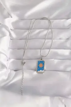 316L Çelik Gümüş Renk Mavi Mineli Güneş Model Tarot Kolye 5886