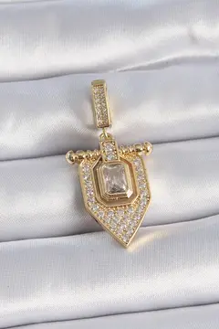 Pirinç Gold Renk Baget Zirkon Taşlı Ajda Charm 5886