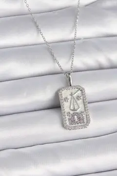 316L Çelik Gümüş Renk Terazi Burcu Zirkon Taşlı Kadın Kolye 5886