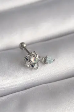 316L Çelik Gümüş Renk Zirkon Taşlı Sallantı Kalp Detay Tragus Piercing 5886