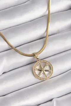 316L Çelik Gold Renk İtalyan Zincir Zirkon Taşlı Kutup Yıldız Model Kadın Kolye 5886