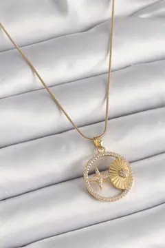 316L Çelik Gold Renk Zincir Zirkon Taşlı Yıldız İşleme Madalyon Model Kadın Kolye 5886