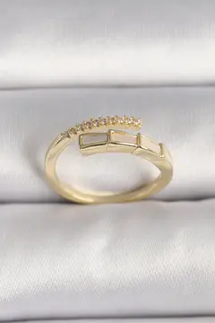 Pirinç Gold Renk Zirkon Taş Detaylı Yılan Model Ayarlanabilir Yüzük 5886