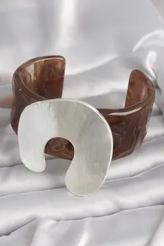 Kahverengi Mermer Desen Akrilik Plastik Gümüş Plaka Model Vintage Kadın Bilezik 5886
