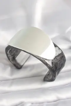Siyah Mermer Desen Akrilik Plastik Gümüş Oval Plaka Model Vintage Kadın Bilezik 5886