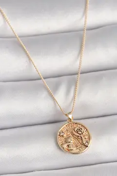 Pirinç Gold Renk Zirkon Taş Detaylı Gül İşleme Madalyon Model Kadın Kolye 5886