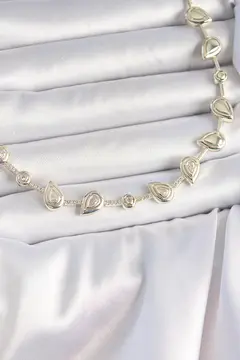 Pirinç Gold Renk Zirkon Taşlı Damla Model VIP Seri Exclusive Kadın Kolye 5886