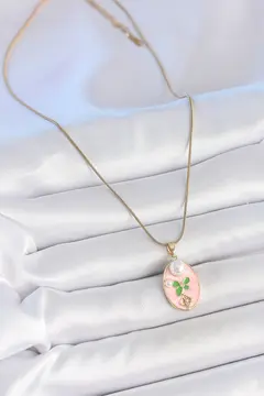 316L Çelik Gold Renk Zincir Pembe Mineli Oval İncili Çiçek İşlemeli Portre Model Kadın Kolye 5886