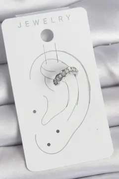 Pirinç Gümüş Renk Zirkon Taşlı Kıkırdak Model Kadın Küpe 5886