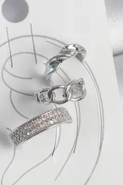 Pirinç Gümüş Renk Zirkon Taşlı 3'Lü Zincir Sarmal Model Kadın Kıkırdak Küpe 5886