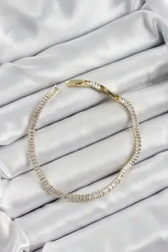 Pirinç Zirkon Taşlı İnce Su Yolu Model Gold Renk Kadın Bileklik 5886