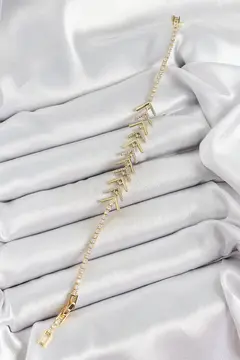 Pirinç Gold Renk Zirkon Taşlı Balık Sırtı Kadın Bileklik 5886