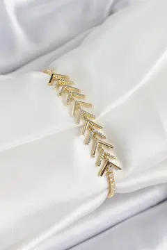 Pirinç Gold Renk Zirkon Taşlı Balık Sırtı Kadın Bileklik 5886