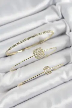 Pirinç Zirkon Taşlı Baget Model Gold Renk Vip 3'lü Kadın Bileklik 5886