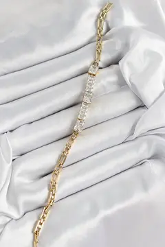 Xuping Pirinç Parçalı Su Yolu Model Gold Renk Kadın Bileklik 5886