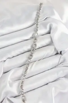 Pirinç Zirkon Taşlı Oval Model Gümüş Renk Kadın Bileklik 5886