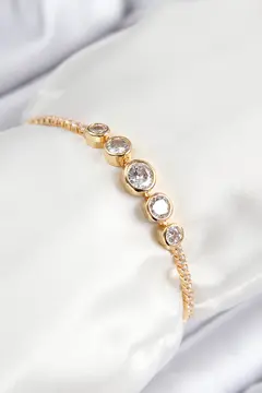 Pirinç Zirkon Taşlı Sıralı Daire Model Gold Renk Asansörlü Kadın Bileklik 5886