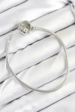 Pirinç Charm Zirkon Taşlı Kalp Model Gümüş Renk Kadın Bileklik 5886