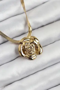 316L Çelik Gül Figürlü İtalyan Zincir Model Gold Renk Kadın Kolye 5886