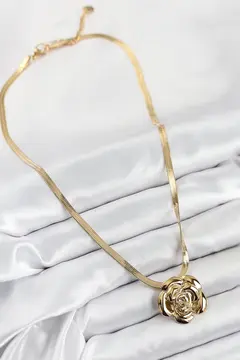 316L Çelik Gül Figürlü İtalyan Zincir Model Gold Renk Kadın Kolye 5886