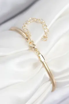 Pirinç Zirkon Taşlı Kalp Model Gold Renk Kadın Bileklik 5886