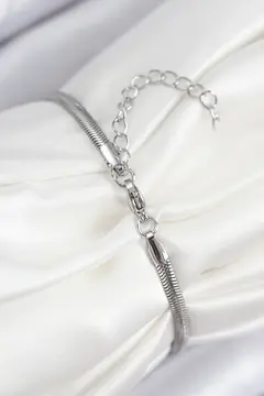 Pirinç Zirkon Taşlı Yıldız Model Gümüş Renk Kadın Bileklik 5886