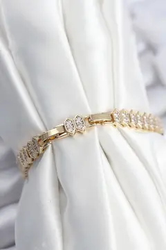 Pirinç VIP Seri Gold Renk Zirkon Taşlı Kadın Bileklik 5886