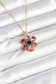 316L Çelik Zincirli Pembe Çiçek Model Kadın Kolye 5886