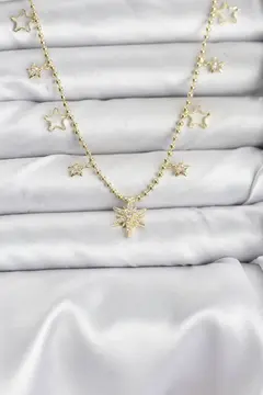 Pirinç Gold Renk Zirkon Taşlı Kutup Yıldızı Model Kadın Kolye 5886