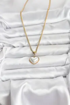 316L Çelik Zincir Gold Renk Bombeli Kalp Model Kadın Kolye 5886