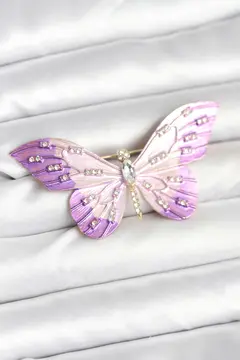 Lila Renk Kelebek Model Broş 5886