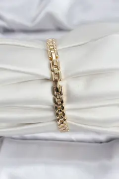14K Gold Renk Kaplama Zirkon Kare Taşlı CM Kadın Bileklik 5886