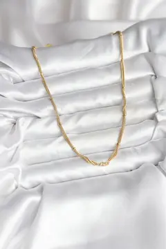 14K Gold Renk Kaplama Topçuk Zincirli Model CM Kadın Kolye 5886