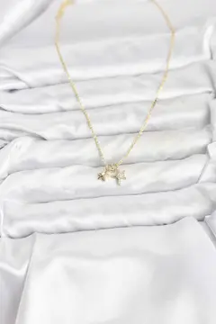Pirinç Gold Renk Yıldız Minimal Kadın Kolye 5886
