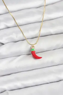 Pirinç Gold Renk Kırmızı Kapya Biber Model Kadın Kolye 5886