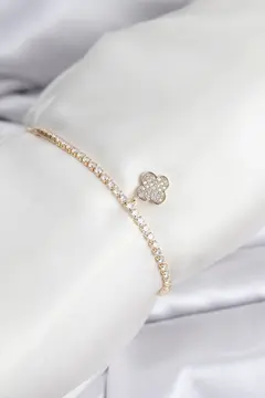 Yonca Model Zirkon Taşlı Gold Renk Asansörlü Su Yolu Bileklik 5886
