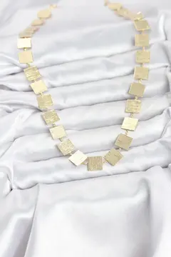 Kare Plaka Model Gold Renk Kadın Kolye 5886