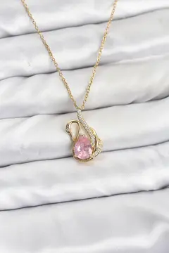 316L Çelik Zincir Gold Renk Pembe Kuğu Model Zirkon Taşlı Kadın Kolye 5886