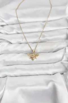 316L Çelik Zincir Gold Renk Sinek Model Zirkon Taşlı Kadın Kolye 5886