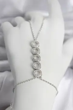Pirinç Gümüş Renk Zirkon Taşlı Sıralı Halka Model Kadın Şahmeran 5886