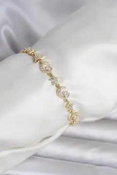 Pirinç Gold Renk Zirkon Taşlı Ay ve Yıldız Model Kadın Bileklik 5886