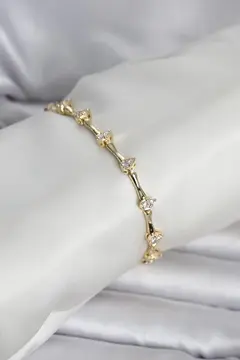 Pirinç Gold Renk Damla Model Zirkon Taşlı Kadın Bileklik 5886