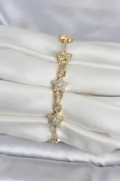 Pirinç Gold Renk Yıldız Model Zirkon Taşlı Kadın Bileklik 5886