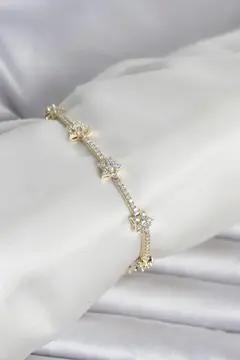 Pirinç Gold Renk Zirkon Taşlı Yıldız Model Kadın Bileklik 5886