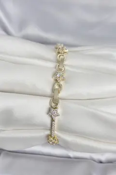 Pirinç Gold Renk Zirkon Taşlı Yıldız Model Kadın Bileklik 5886