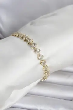Pirinç Gold Renk Yonca Model Sıralı Zirkon Taşlı Kadın Bileklik 5886