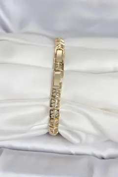 Xuping Zirkon Taşlı Gold Renk Kadın Bileklik 5886