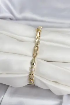Xuping Sütun Model Kadın Bileklik 5886