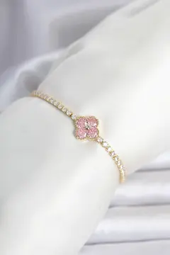 Pirinç Gold Renk Pembe Zirkon Taşlı Yonca Model Su Yolu Kadın Bileklik 5886